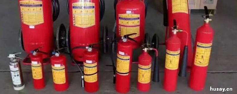 灭火器掉压或空瓶时压力表指针指在什么位置 灭火器掉压或者空瓶时压力表指针应在什么位置