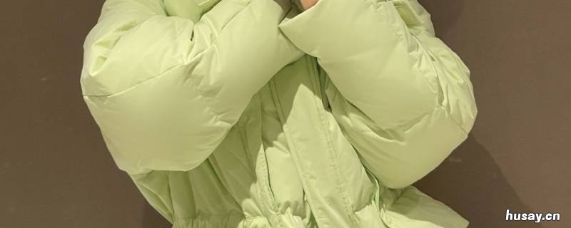 中性洗涤剂可以洗羽绒服吗 中性洗涤剂可以洗羽绒服吗怎么洗