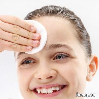 油性皮肤用什么bb霜 油性皮肤用的BB霜