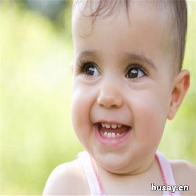 宝宝晚上磨牙是怎么回事 宝宝晚上会磨牙怎么回事