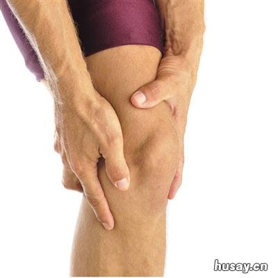 腿酸疼是怎么回事 两条腿酸疼是怎么回事