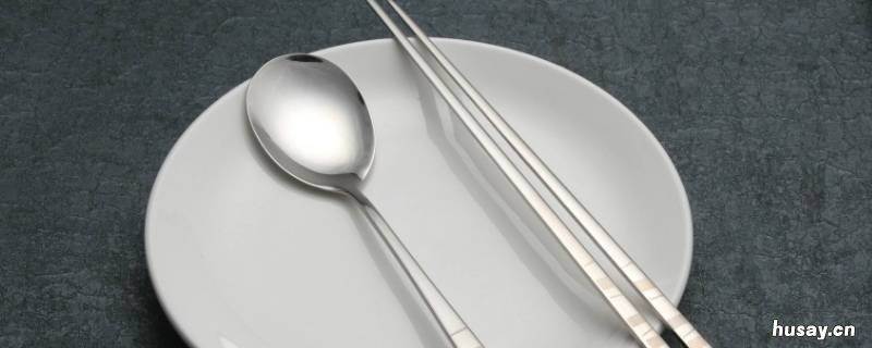 户外运动的餐具选择有哪些 户外运动携带餐具建议选用