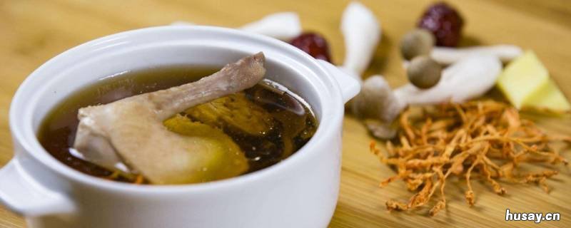 煲鸽子汤需要哪些食材 鸽子煲汤用什么食材