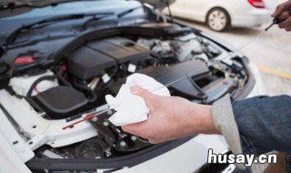 速腾变速箱油尺位置 迈腾变速箱油尺在哪儿