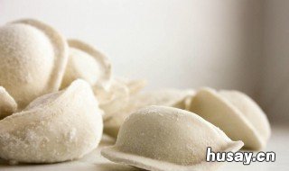 速冻饺子冷水煮还是开水煮 速冻饺子用冷水煮还是开水煮