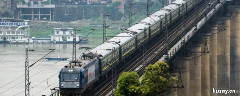 新中国修建的第1条铁路是 新中国修建第一条铁路的是