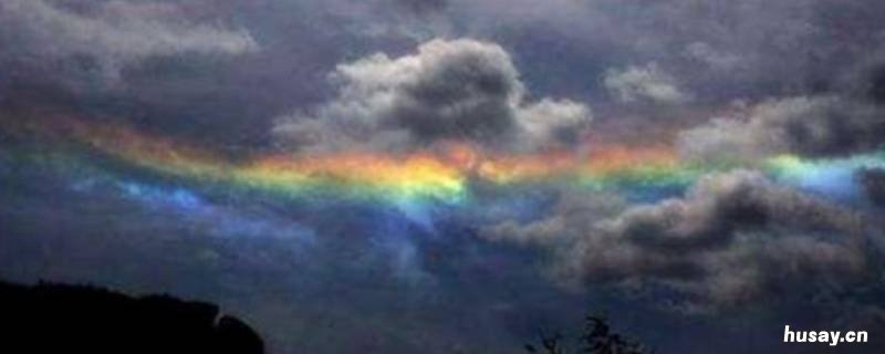 地震为什么有蓝光 地震为什么会有蓝光