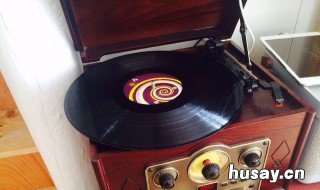 黑胶唱片是什么年代 黑胶唱片是什么年代出的