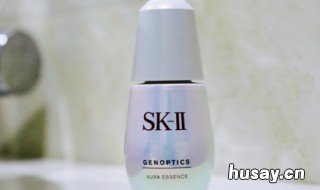 小灯泡是精华还是乳液 小灯泡属于精华还是乳液