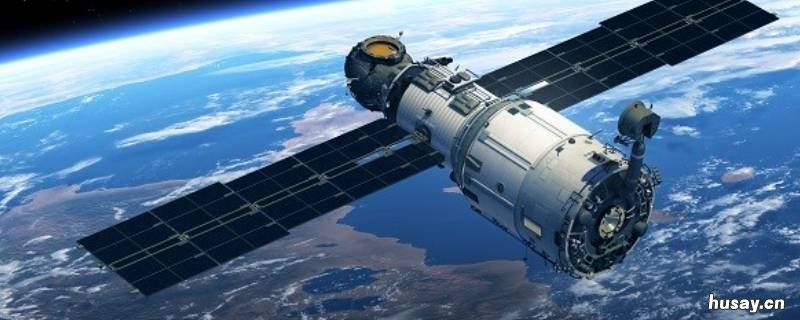 卫星是怎么挂在天上的 卫星在天上干什么