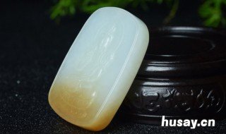 和田玉羊脂玉和白玉的区别 和田白玉和和田羊脂玉有什么区别