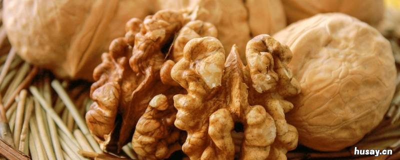 核桃内皮怎么去除 核桃外皮怎么去除