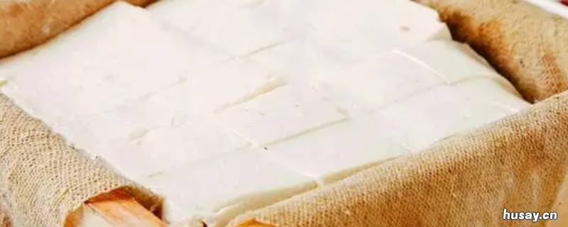 做豆腐开锅时总起沫什么原因 豆腐一炸就起泡