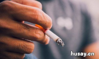 孩子抽烟被家长怎么办 孩子抽烟了老师叫家长去怎么办