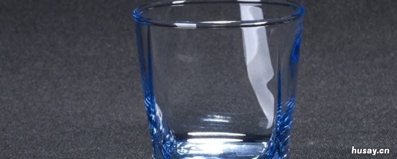 玻璃杯可以用开水煮吗 玻璃杯可以拿开水煮吗