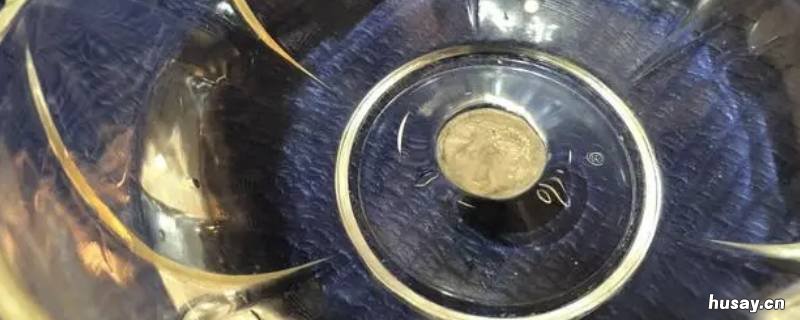 硬币浮在水面上主要是水的什么支撑 硬币浮在水面上主要是水的什么支撑的结果