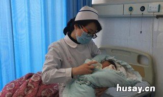 按需喂养不能一哭就喂 按需喂养和按哭喂养