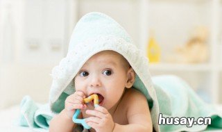 母乳喂养到底用不用喂水 母乳喂养不用喂水吗