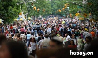 制约环境人口容量的首要因素是 制约环境人口容量的首要因素是什么