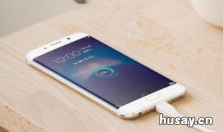 vivo手机充电充不进去是怎么回事 vivo充电充不进去电是怎么回事