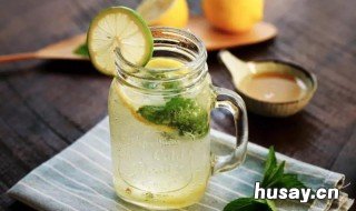 柠檬水怎么做 柠檬水怎么做和店里的味道一样