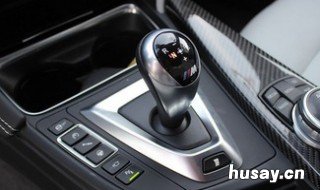 双离合和手自一体哪个好 宝马x1双离合和手自一体哪个好