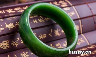 翡翠玉器手镯价格 翡翠手镯 价格