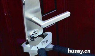 门锁坏了怎么修 密码门锁坏了怎么修