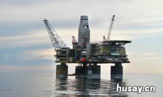 钻井平台工作累吗 在钻井平台上工作一月多少钱