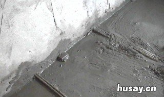 阳台下水道水泥浆堵住了怎么办 下水道堵上水泥怎么办