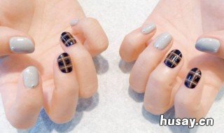 奶奶灰美甲搭配 奶奶灰系列指甲配色