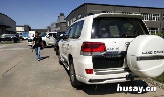 丰田酷路泽车门锁不上怎么回事 丰田酷路泽车门锁不上怎么回事儿