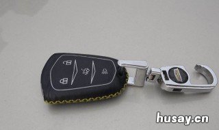 凯迪拉克XT5钥匙如何拆卸更换电池