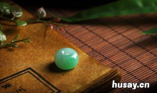 翡翠的功效与作用禁忌 翡翠对人体功效与作用