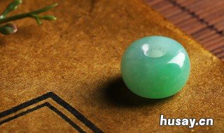 翡翠玉坠价格 翡翠坠多少钱