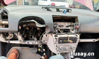 汽车空调口怎么拆下来 汽车空调口怎么拆下来视频