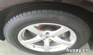 怎么更换保时捷备用胎 保时捷卡宴备胎怎么换