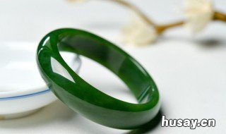 真假玉镯的鉴别 玉镯子鉴别真假