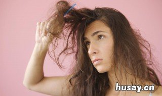 电视突然黑屏了打不开了怎么办 电视突然黑屏了打不开了怎么办,电源灯变红