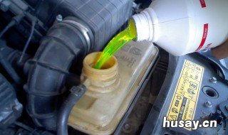 防冻液少了可以直接添加吗 防冻液少了能直接加吗