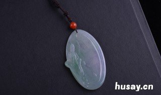 冰种飘花翡翠吊坠价格 冰飘花翡翠什么价格