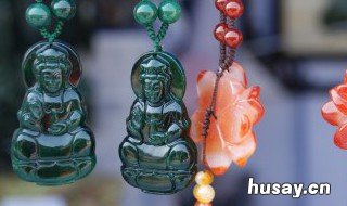 翡翠平安扣挂件 翡翠镶嵌平安扣