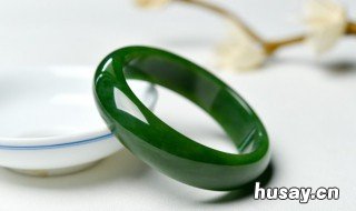 怎么看翡翠多少钱 如何查翡翠的价钱