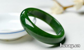 冰种翡翠龙牌 冰种翡翠龙牌值钱吗