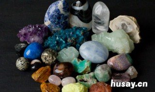 A货翡翠敲开什么样 翡翠a 货啥意思