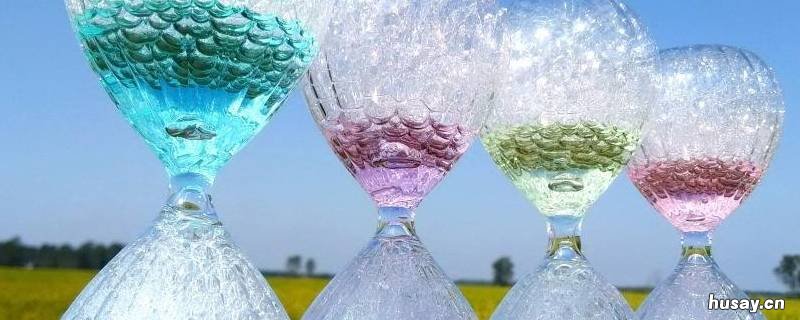 水钟的水流速度与什么有关 水钟的水流速度与什么和什么有关