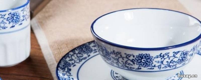 陶瓷碗有毒吗 彩色陶瓷碗有毒吗