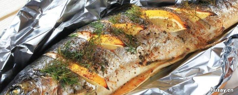 烘焙纸可以代替锡纸进烤箱吗 烤饼干没有烘焙纸可以用锡纸代替吗