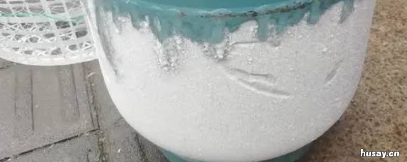 煤气罐外面结冰是什么原因 煤气罐外面结冰是怎么回事