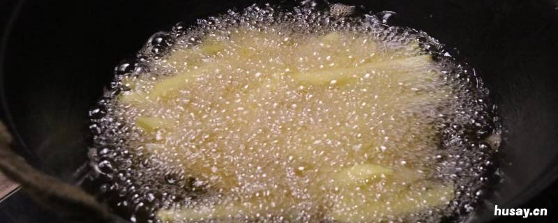 油锅起泡沫是什么原因 油锅里起沫什么原因